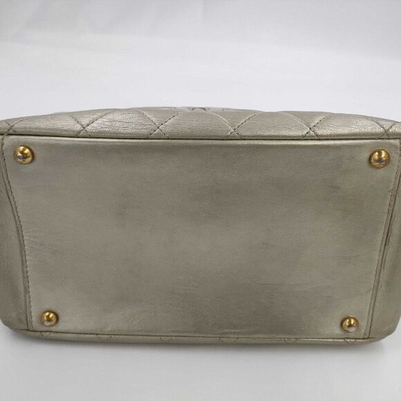 Chanel Petite Timeless Tote PTT Metallic Gold Caviar – Rare & Discontinued - Picture 5 of 10
